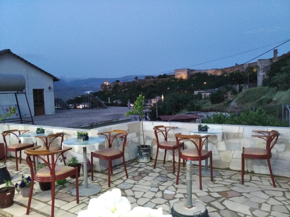 Guest House Bake Gjirokastra Kültér fotó